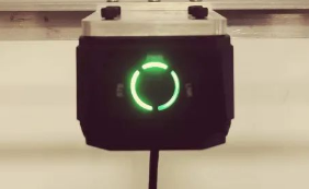 AI賦能鋰電信息采集！?？禉C(jī)器人助您“躺贏”工業(yè)讀碼新賽道