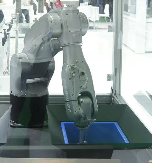 ?？礡P機器人.png